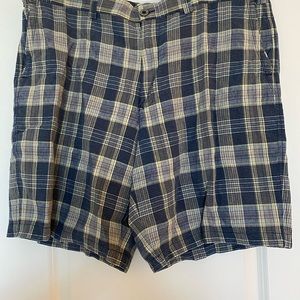 Tommy Bahama Mens Shorts , sz 40 , color - blue